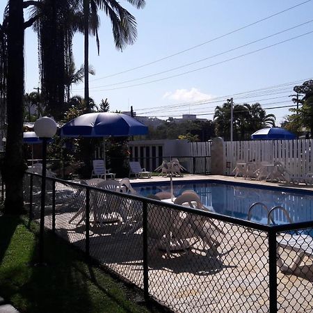 Riviera Das Toninhas 07 Убатуба Номер фото